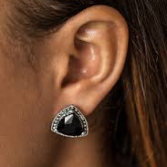 paparazzi Jewelry - 💠3 for $25💠Clip-On Black “Onyx” Earrings